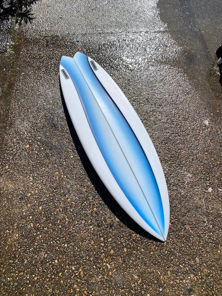 Pedestrian Ship 5'10