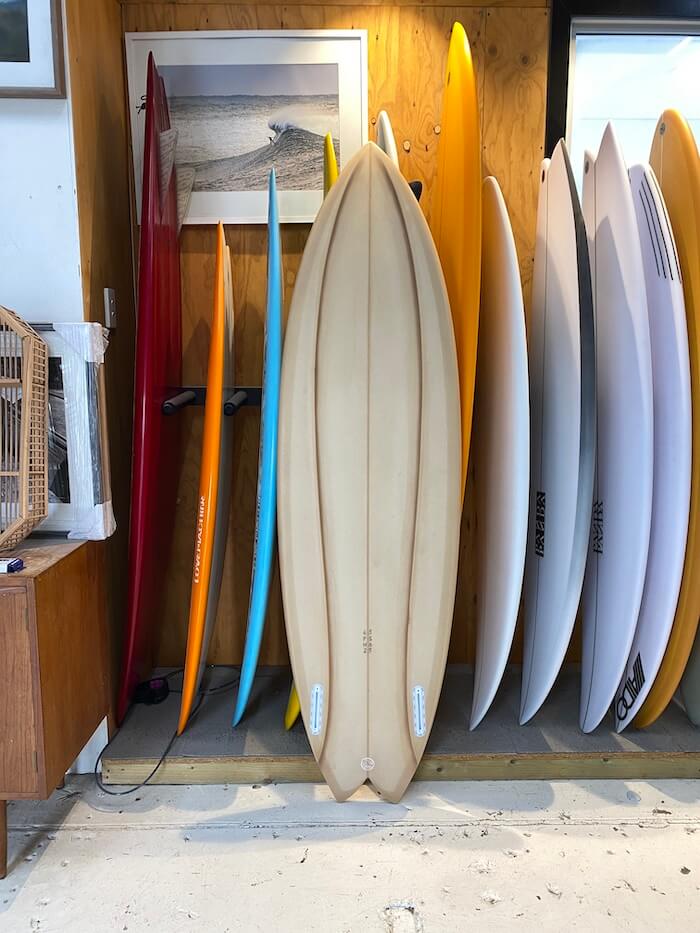 Pedestrian Ship 6'3
